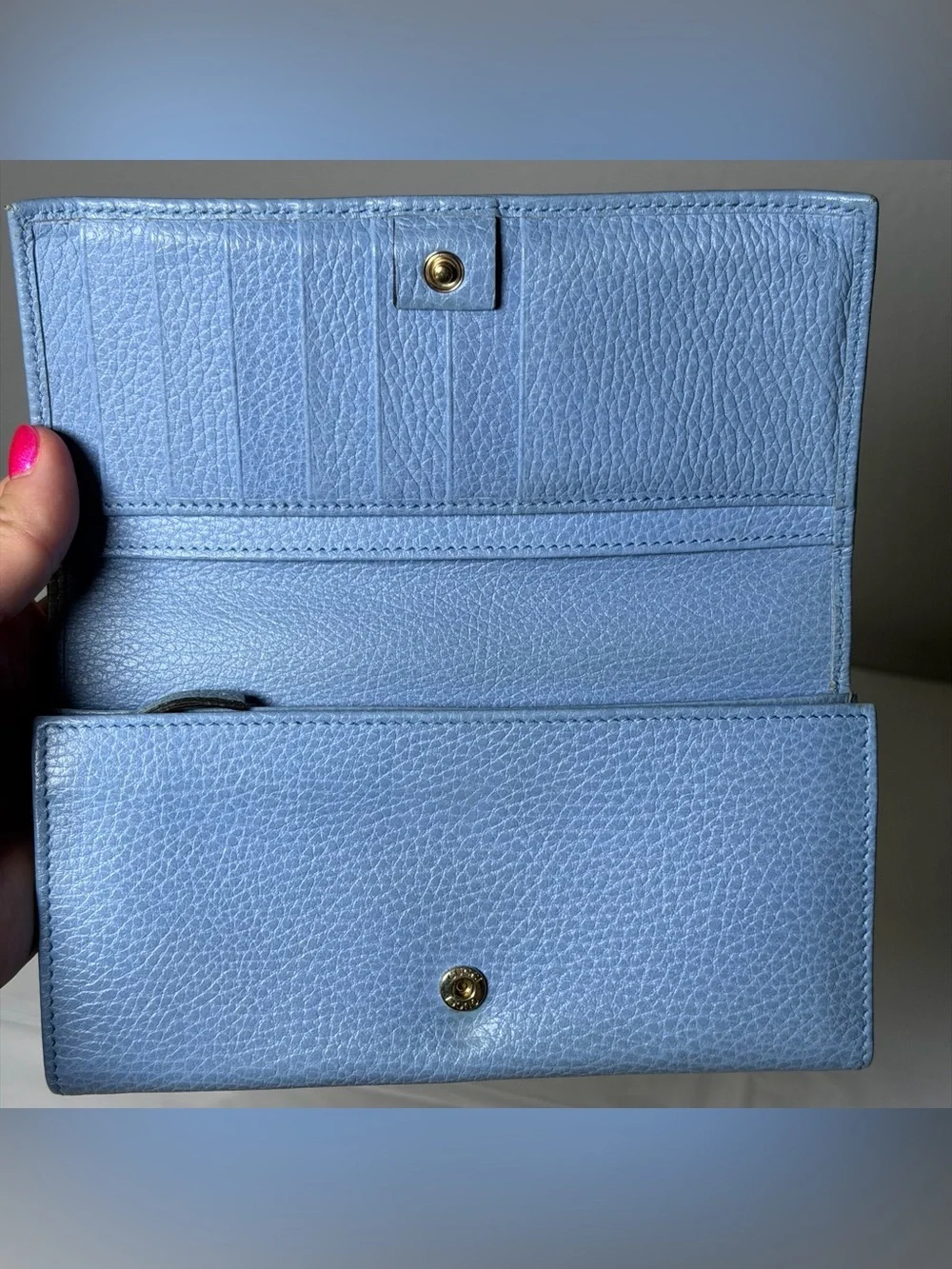 Gucci continental blue wallet with box